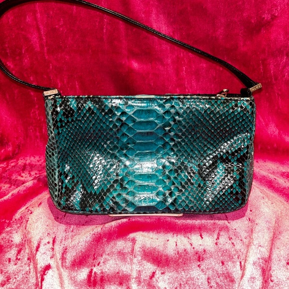 Vintage 90s snakeskin leather mini shoulder bag - Picture 4 of 6